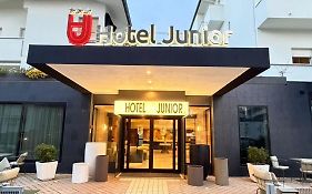 Hotel Junior By Oasigroup Hotels